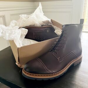 Clarks Dargo Rise men’s boots: chestnut leather, size 14
